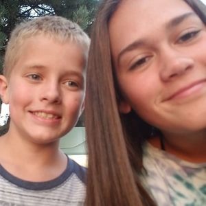 Meet your Posher, Elisha